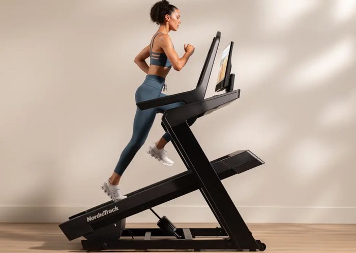 Tapis Roulant NordicTrack x24 Inclinaison Extrême, Montréal